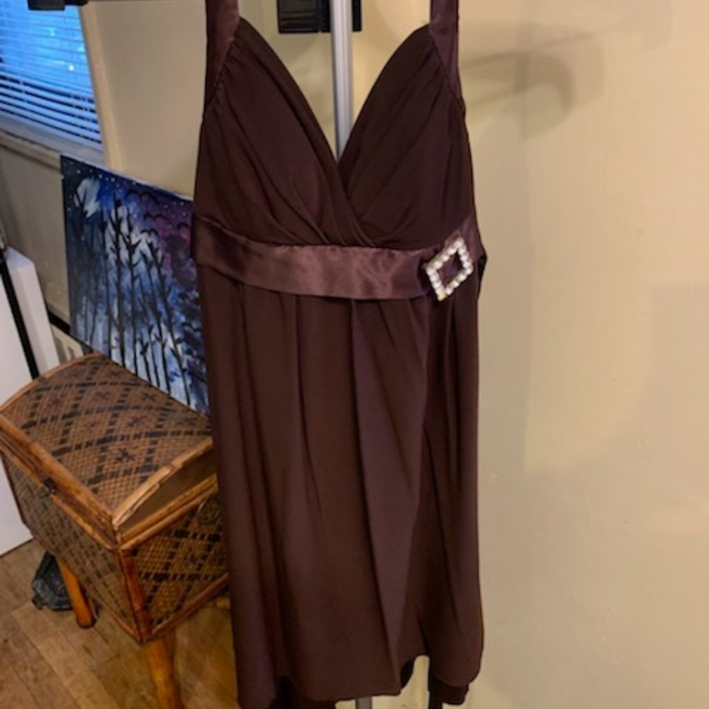 B. Darlin Formal Dress - Picture 2 of 6